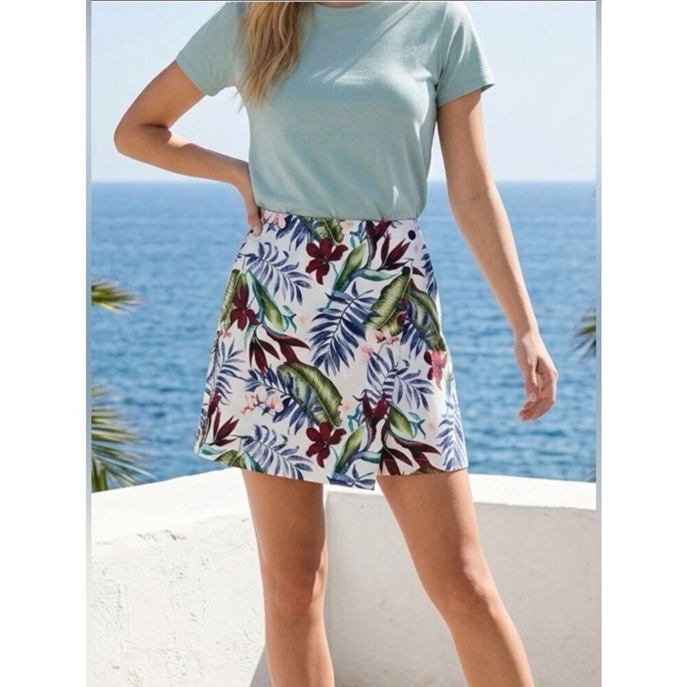 NWT Lady Hagen Women’s White Palm Golf Tennis Skort Pockets - Size 12